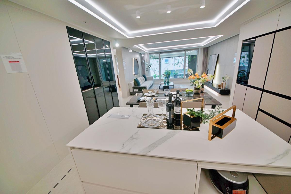  �����Ǿ� ����ź�� ����Ƽ �ΰ��Ӵ�  84���ֺ��� 46-123