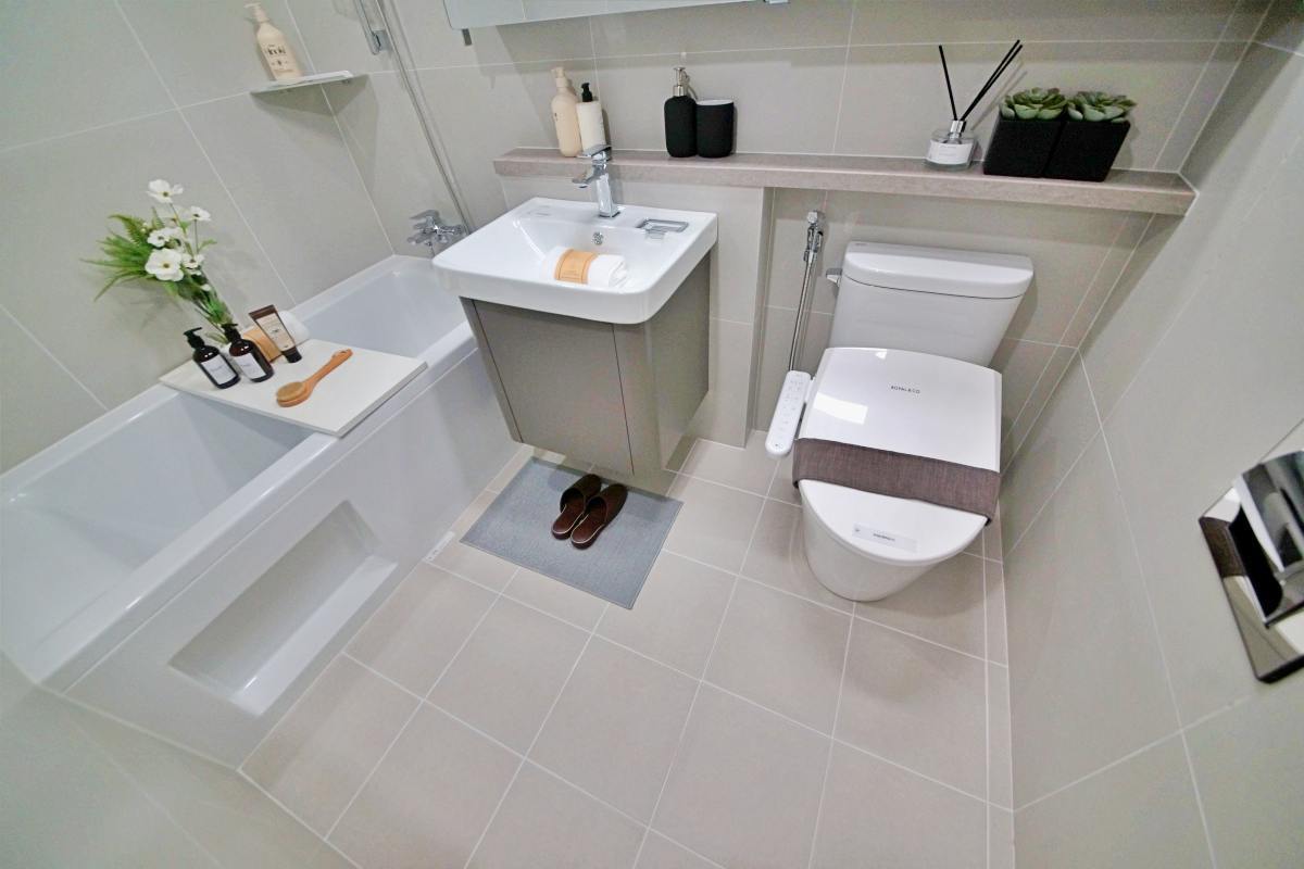  �����Ǿ� ����ź�� ����Ƽ �ΰ��Ӵ�  84���ֺ��� 46-13