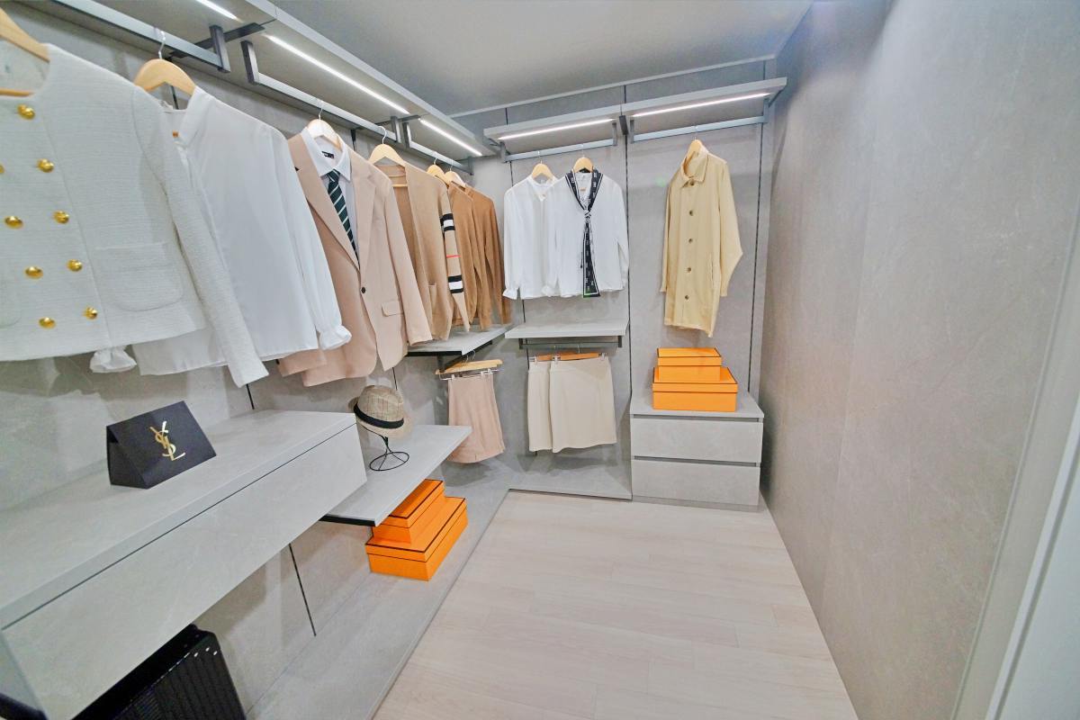  �����Ǿ� ����ź�� ����Ƽ �ΰ��Ӵ�  84���ֺ��� 46-149