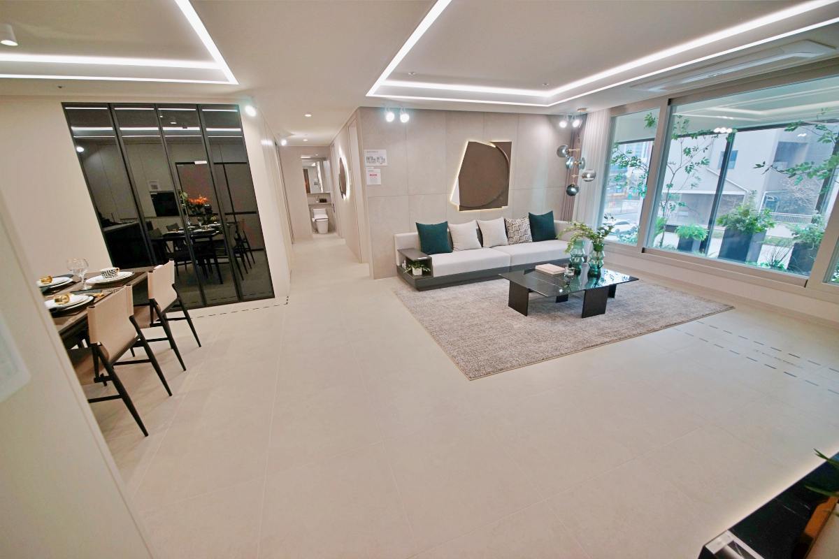  �����Ǿ� ����ź�� ����Ƽ �ΰ��Ӵ�  84���ֺ��� 46-169