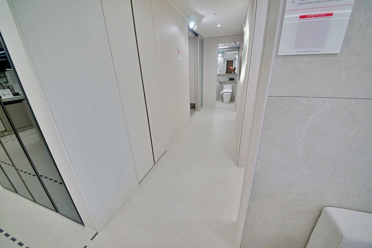  �����Ǿ� ����ź�� ����Ƽ �ΰ��Ӵ�  84���ֺ��� 46-179