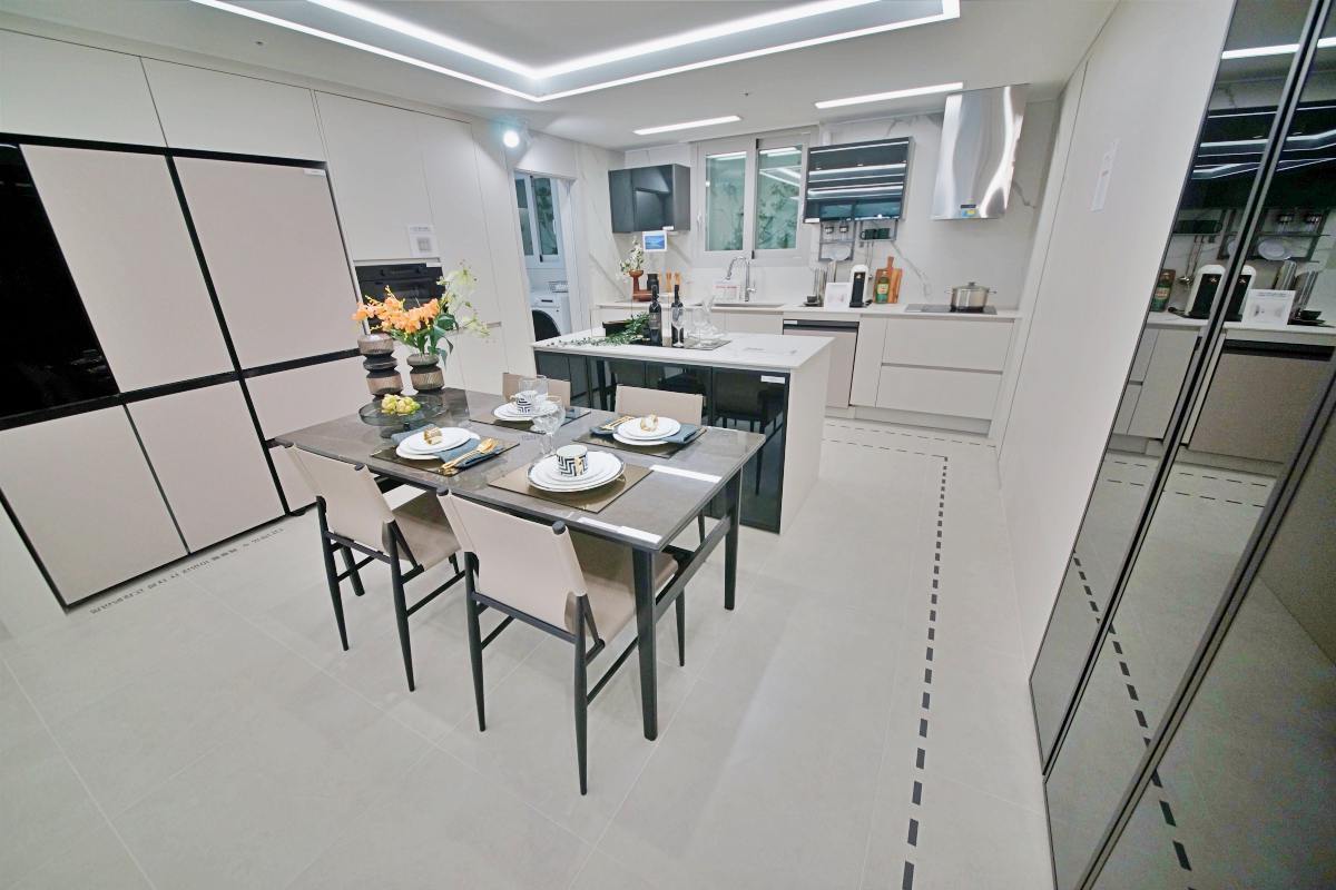  �����Ǿ� ����ź�� ����Ƽ �ΰ��Ӵ�  84���ֺ��� 46-189